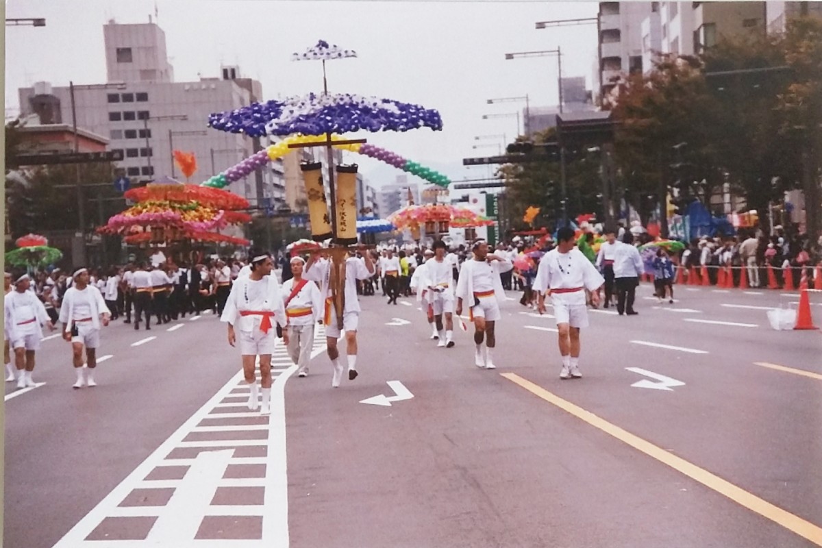 Vintage photo reportage: Kyoto Festival 2001