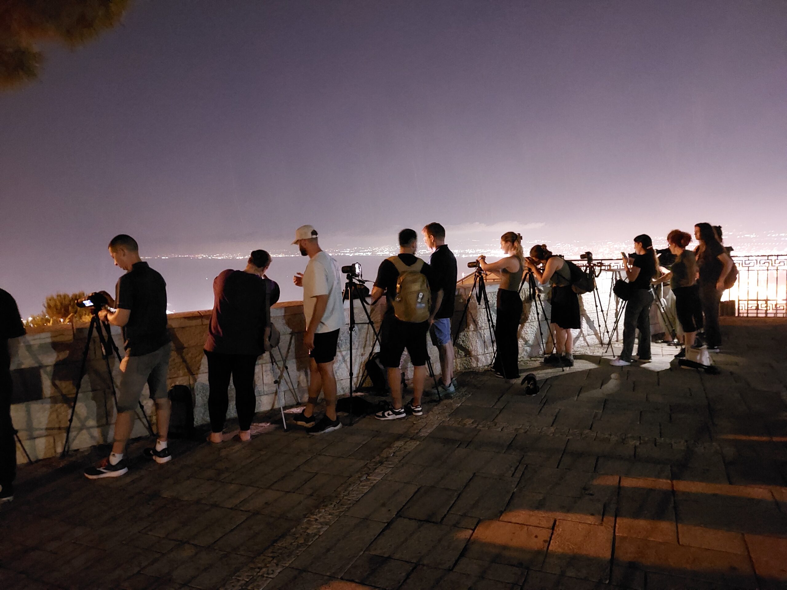 Night Photography Workshop: Capturing the City's Nocturnal Charm